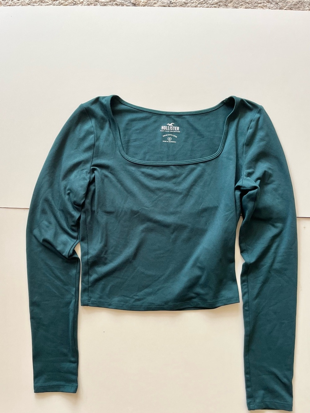 Hollister Women's Long-Sleeve Square Neck Top